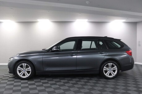 BMW 3 Series 320I XDRIVE SPORT TOURING 19