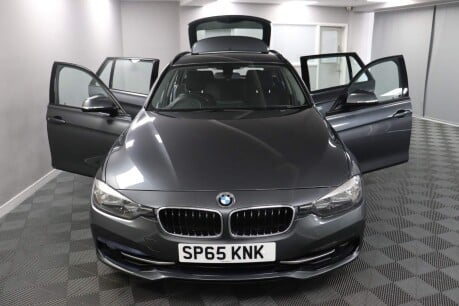 BMW 3 Series 320I XDRIVE SPORT TOURING 8