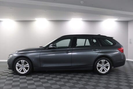 BMW 3 Series 320I XDRIVE SPORT TOURING 26