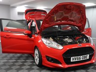 Ford Fiesta ST-LINE 15