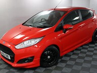 Ford Fiesta ST-LINE 19