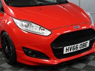 Ford Fiesta ST-LINE 25