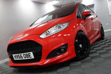 Ford Fiesta ST-LINE 31