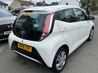 Toyota Aygo VVT-I X-PLAY 8