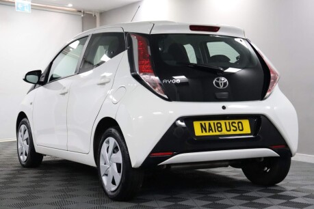 Toyota Aygo VVT-I X-PLAY 22