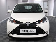 Toyota Aygo VVT-I X-PLAY 2