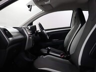 Toyota Aygo VVT-I X-PLAY 41