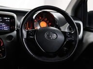 Toyota Aygo VVT-I X-PLAY 44