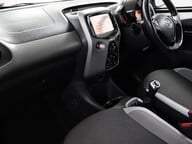 Toyota Aygo VVT-I X-PLAY 34