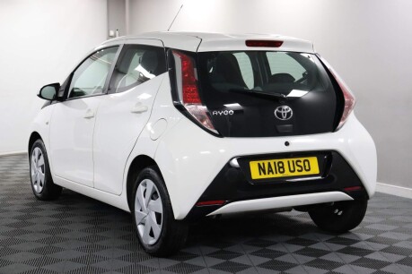 Toyota Aygo VVT-I X-PLAY 10