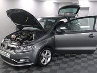 Volkswagen Polo SEL TSI 16