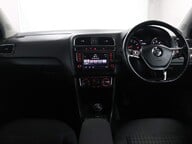 Volkswagen Polo SEL TSI 39