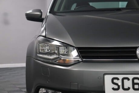 Volkswagen Polo SEL TSI 25