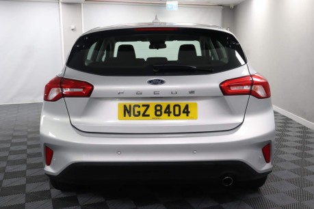 Ford Focus ZETEC TDCI 8