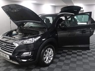 Hyundai TUCSON CRDI SE NAV MHEV 16