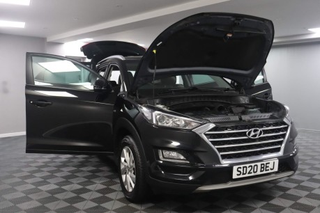 Hyundai TUCSON CRDI SE NAV MHEV 15