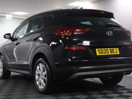 Hyundai TUCSON CRDI SE NAV MHEV 22