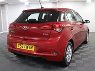 Hyundai i20 MPI SE 11