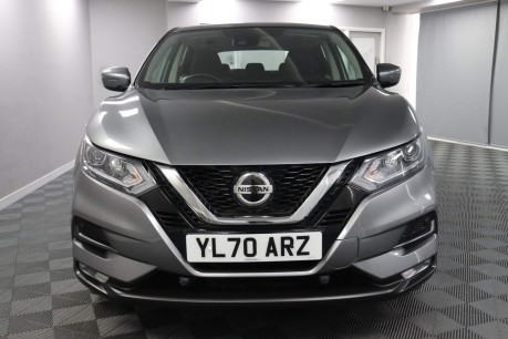 Nissan Qashqai DIG-T ACENTA PREMIUM 2