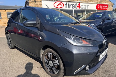 Toyota Aygo VVT-I X-CLUSIV 3