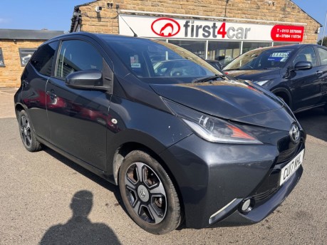 Toyota Aygo VVT-I X-CLUSIV 3 6