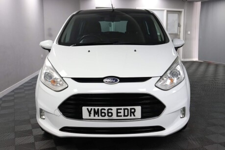 Ford B-Max ZETEC WHITE EDITION 2