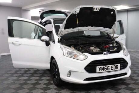 Ford B-Max ZETEC WHITE EDITION 15