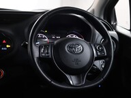 Toyota Yaris VVT-I Y20 45