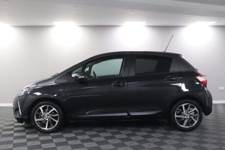 Toyota Yaris VVT-I Y20 18