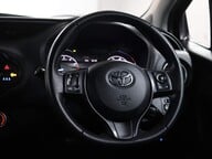 Toyota Yaris VVT-I Y20 44