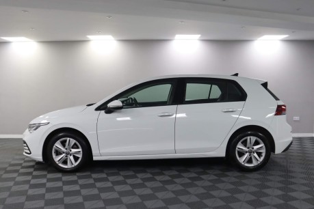 Volkswagen Golf LIFE TSI 18