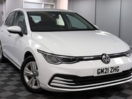 Volkswagen Golf LIFE TSI 19