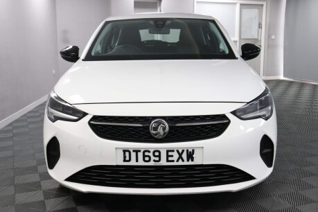 Vauxhall Corsa SE 2