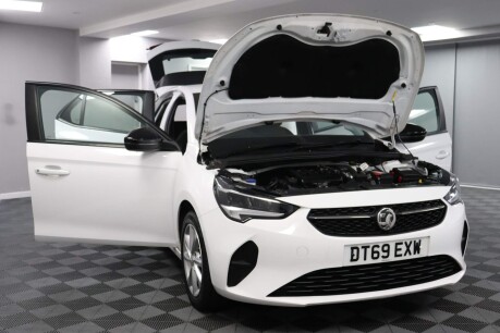 Vauxhall Corsa SE 15