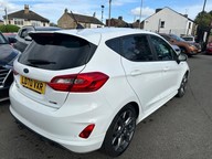 Ford Fiesta ST-LINE EDITION MHEV 10