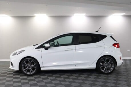 Ford Fiesta ST-LINE EDITION MHEV 18