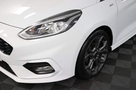 Ford Fiesta ST-LINE EDITION MHEV 31