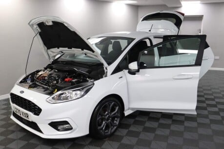 Ford Fiesta ST-LINE EDITION MHEV 11