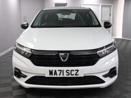 Dacia Sandero ESSENTIAL SCE 2