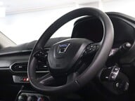 Dacia Sandero ESSENTIAL SCE 13