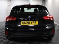 Ford Focus ST-LINE 8