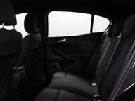 Ford Focus ST-LINE 31
