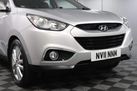 Hyundai ix35 PREMIUM CRDI 4WD  24