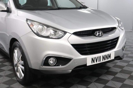 Hyundai ix35 PREMIUM CRDI 4WD  26