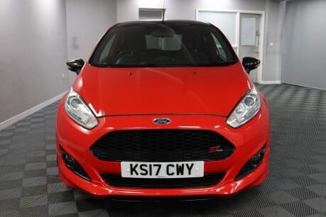 Ford Fiesta ST-LINE RED EDITION 2