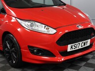 Ford Fiesta ST-LINE RED EDITION 25