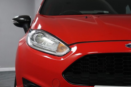 Ford Fiesta ST-LINE RED EDITION 26