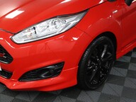 Ford Fiesta ST-LINE RED EDITION 31