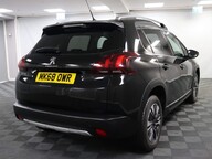 Peugeot 2008 ALLURE PREMIUM 11