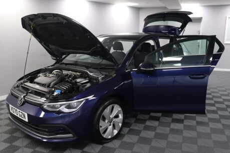 Volkswagen Golf STYLE TSI 16